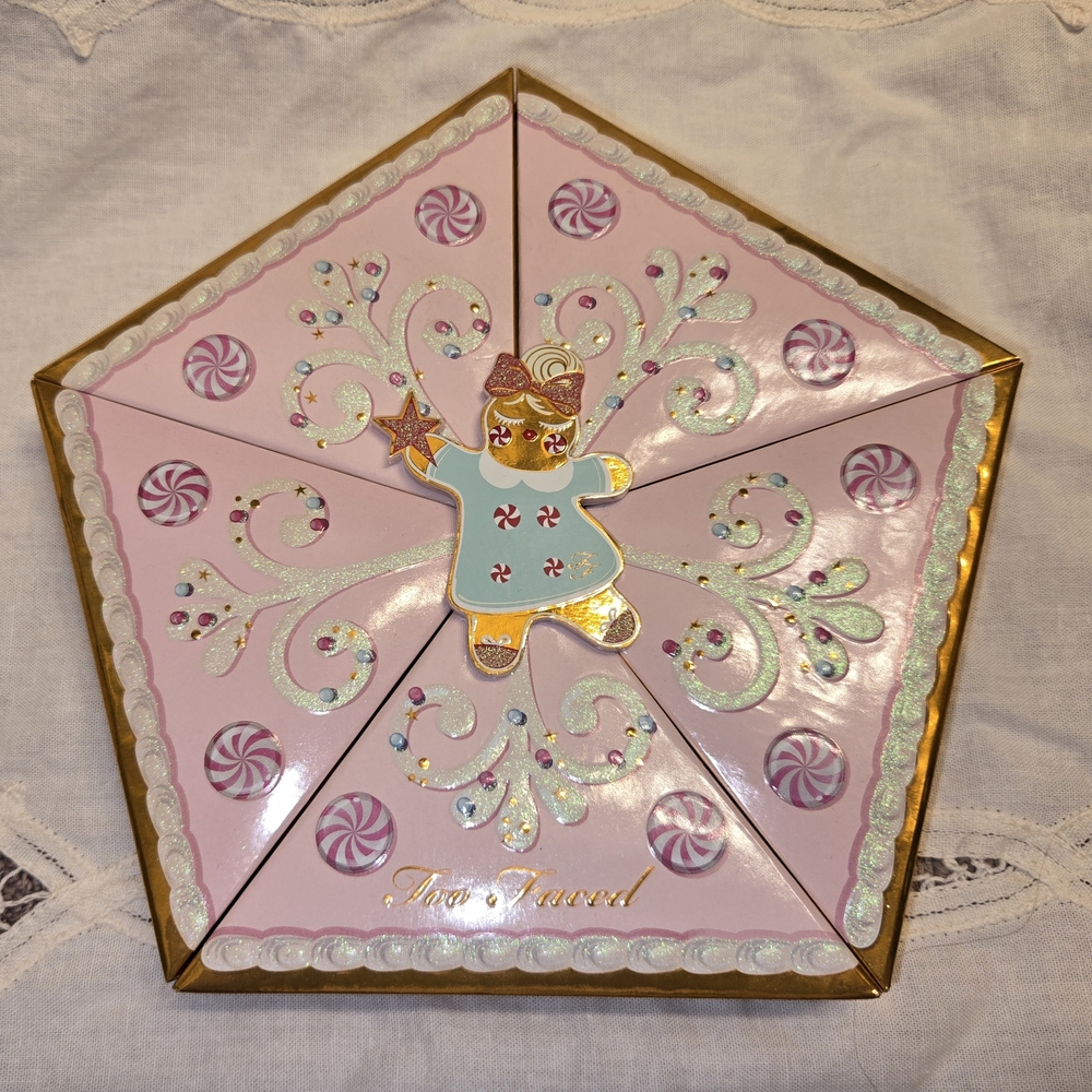 🎄🍪Too Faced "Christmas Cookie" Makeup Palette🍪🎄